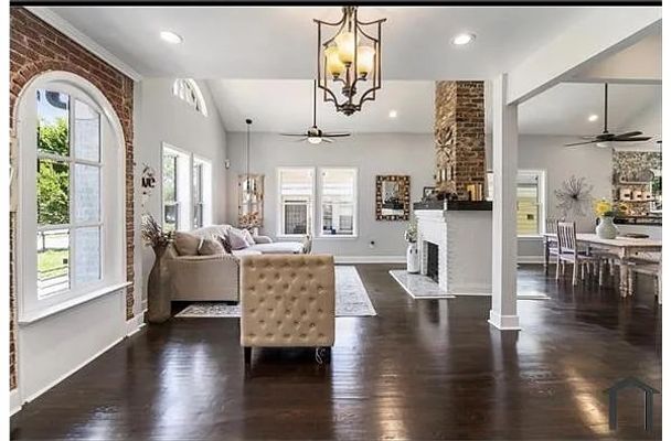 Dill Ave Sw listing photo