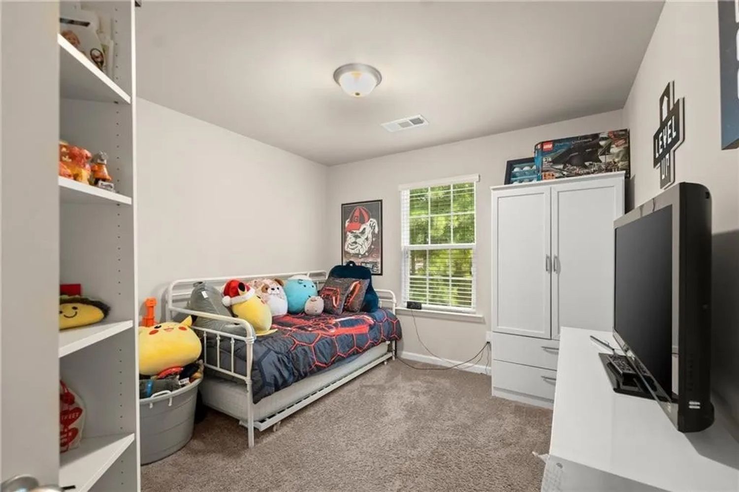 Chatham Ridge Dr, Buford GA 30518 on Alcove