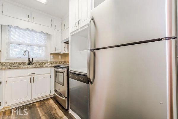 Reba Rd listing photo