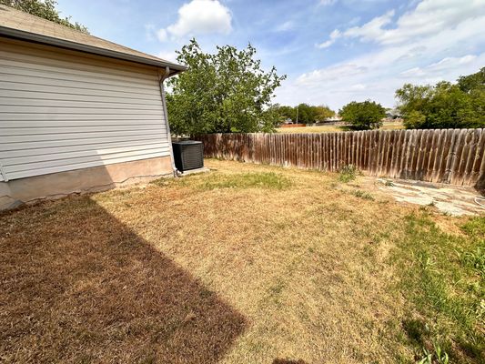 Heyerdahl Dr listing photo