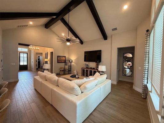 Craven Hill Ln listing photo