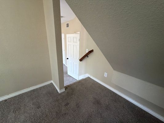 Oceanside Dr listing photo