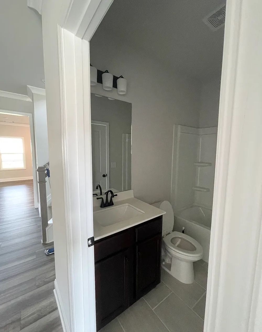 Br Crk Cv, Flowery Branch GA 30542 on Alcove