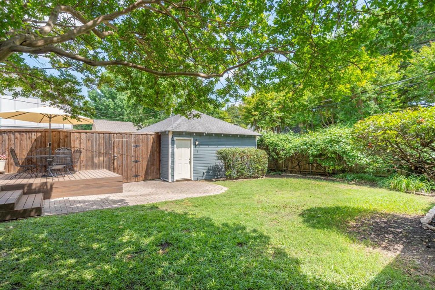 Lakeshore Dr, Dallas TX 75214 on Alcove