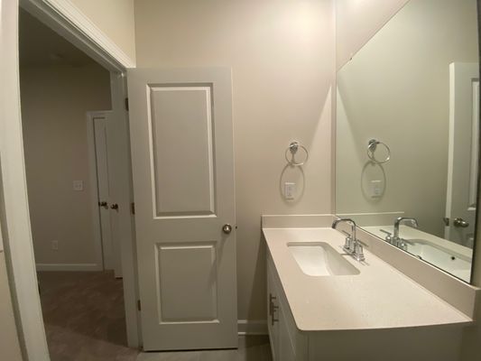 Memorial Pkwy, Charlotte, NC listing photo