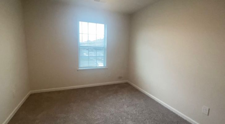 Clairwood Dr, Charlotte, NC listing photo