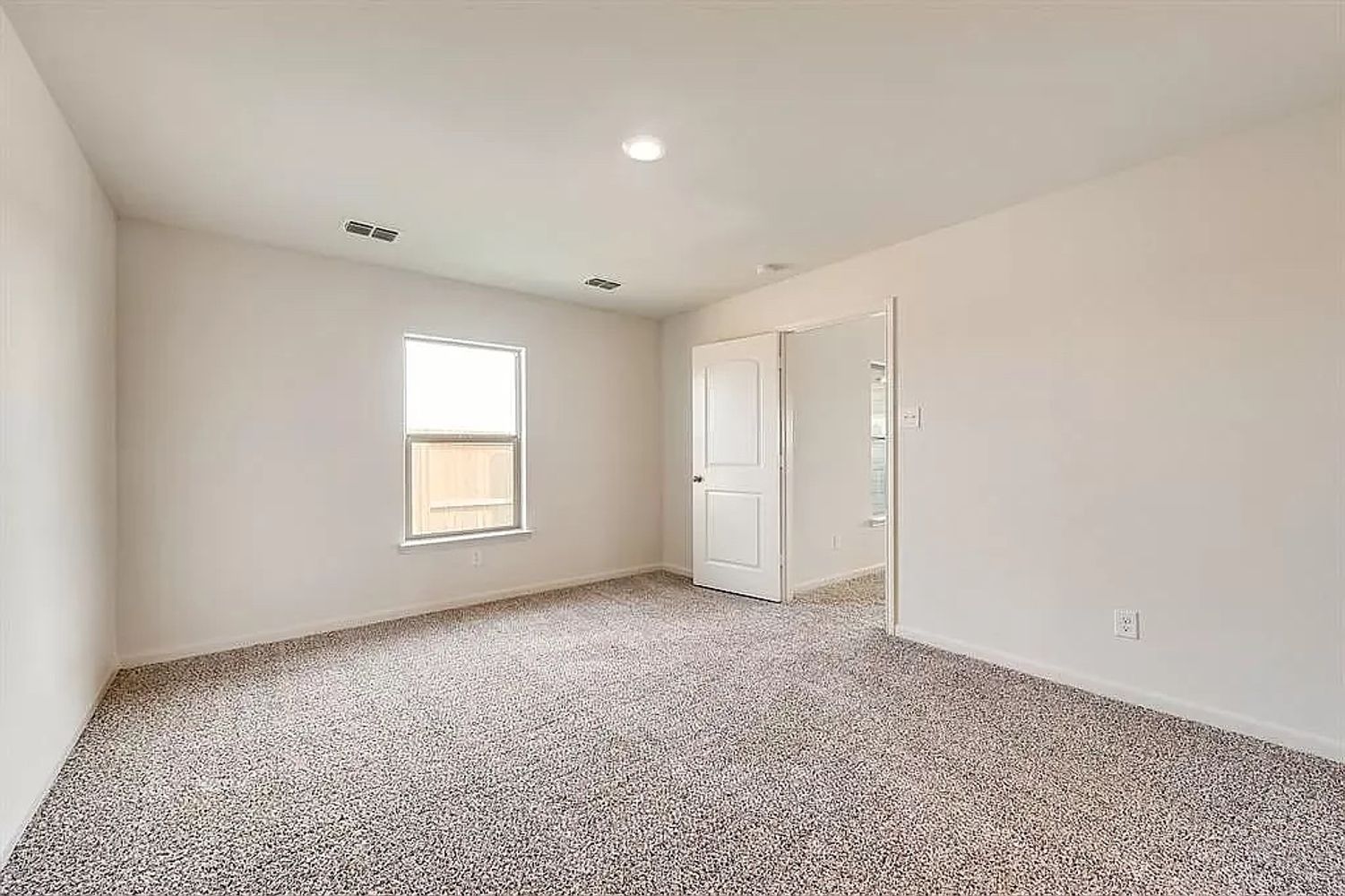 Musselshell Dr, Krum TX 76249 on Alcove