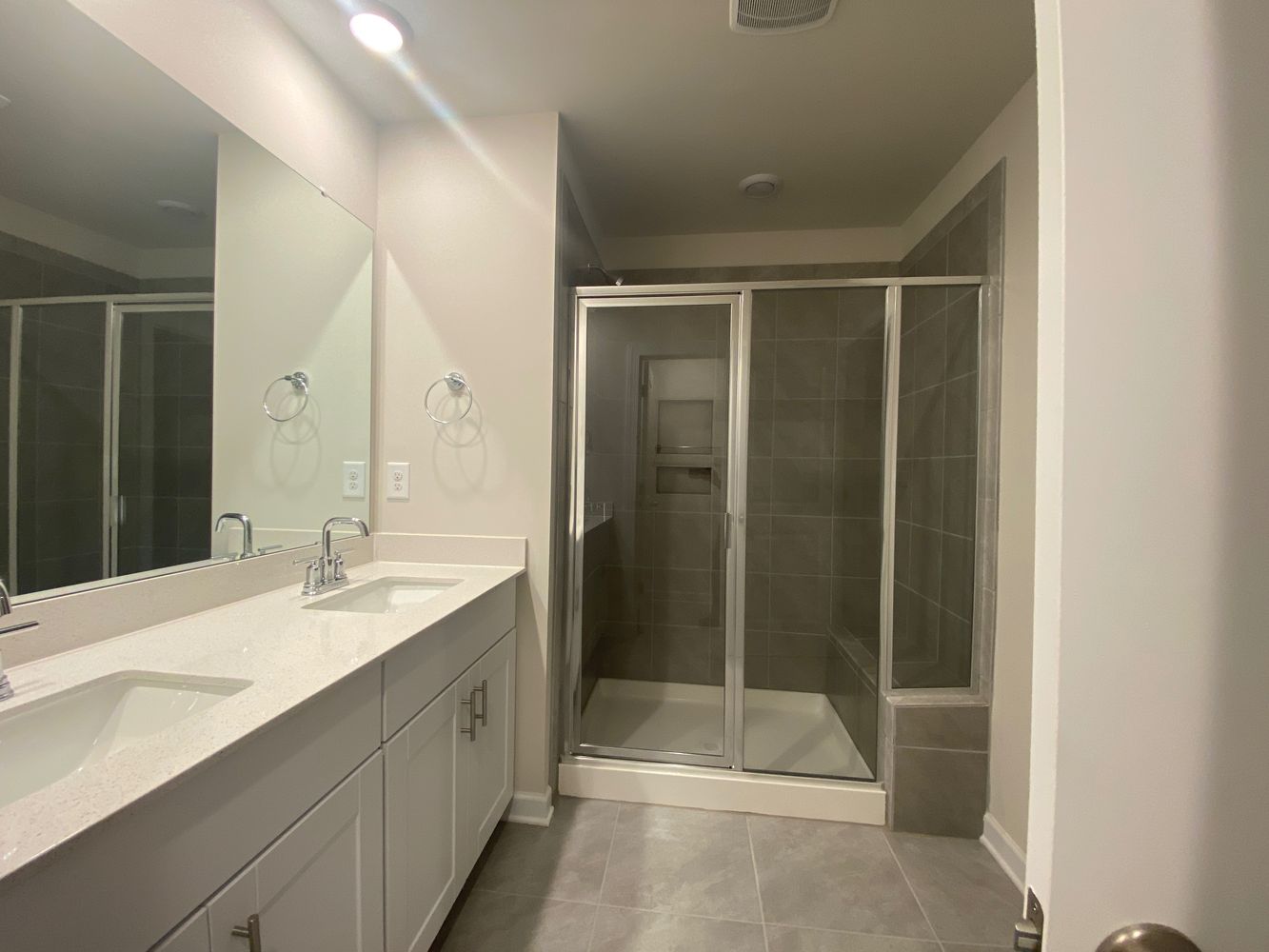 Co-living rooms at Memorial Pkwy, Charlotte NC 28217 on Alcove