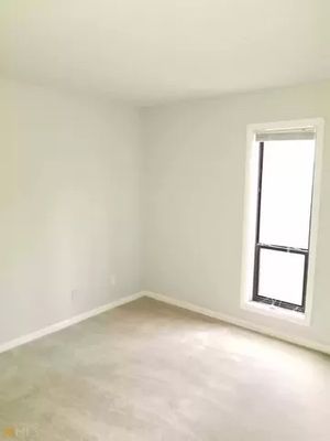 Roberts Dr, Atlanta GA 30350 on Alcove