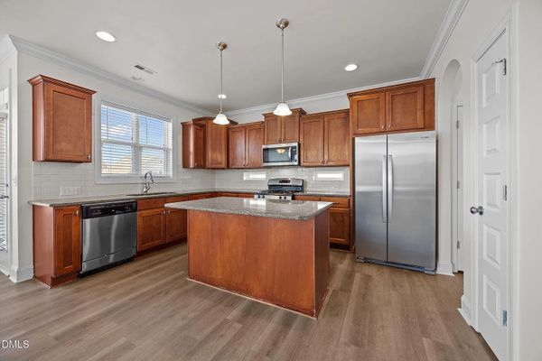 Plott Hound Ln listing photo