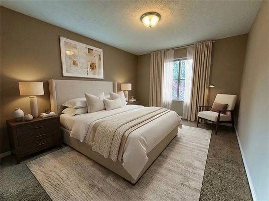 Windsor Downs Ln listing photo