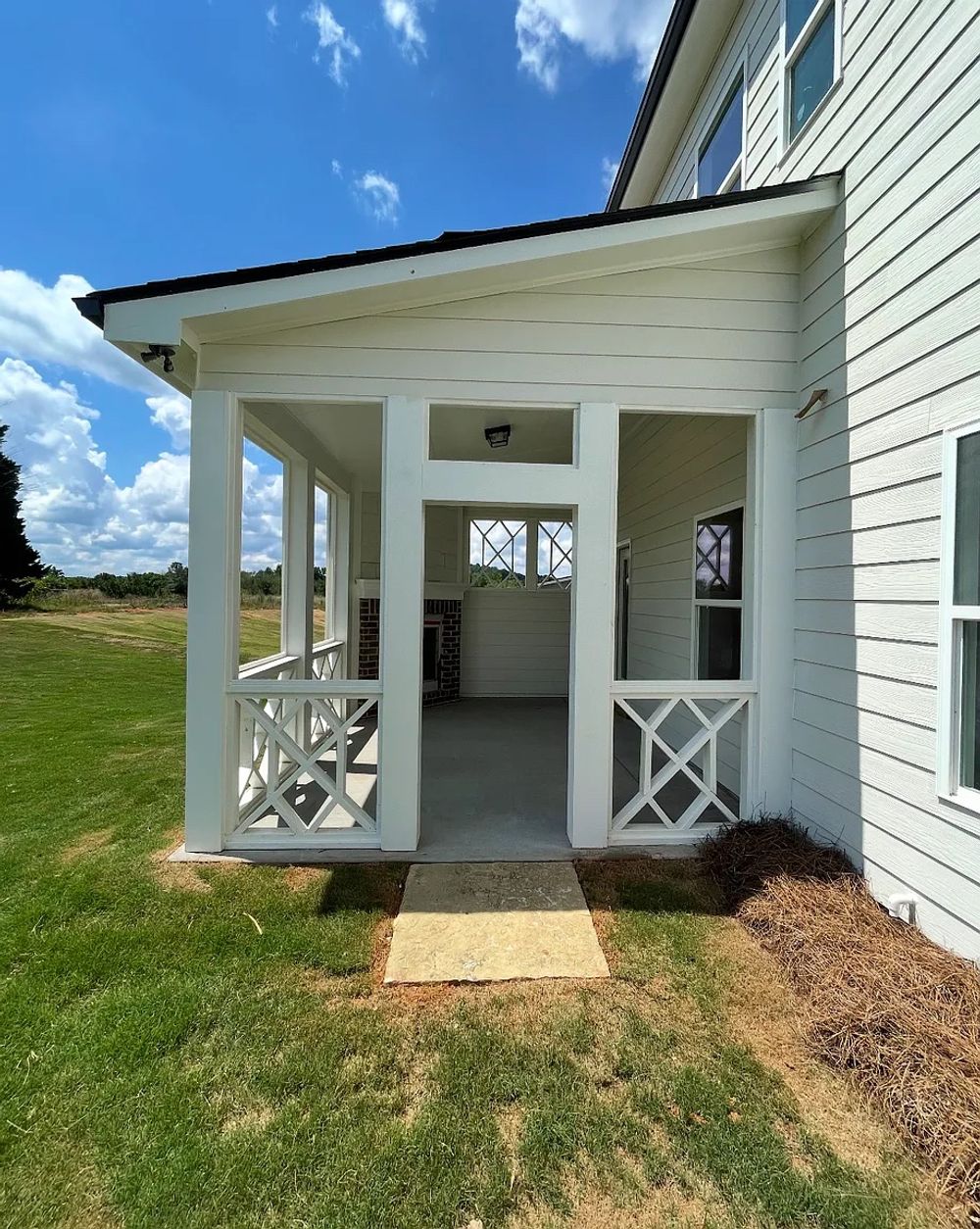 Br Crk Cv, Flowery Branch GA 30542 on Alcove