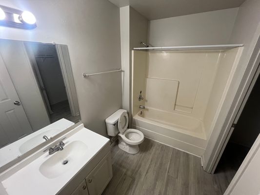 Beck St listing photo