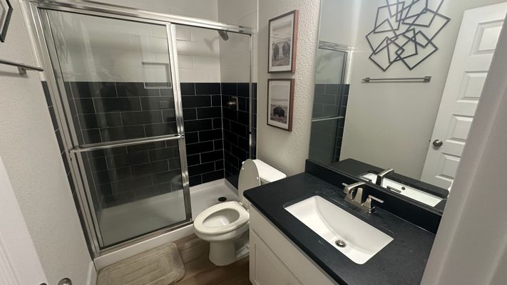 Craven Hill Ln listing photo