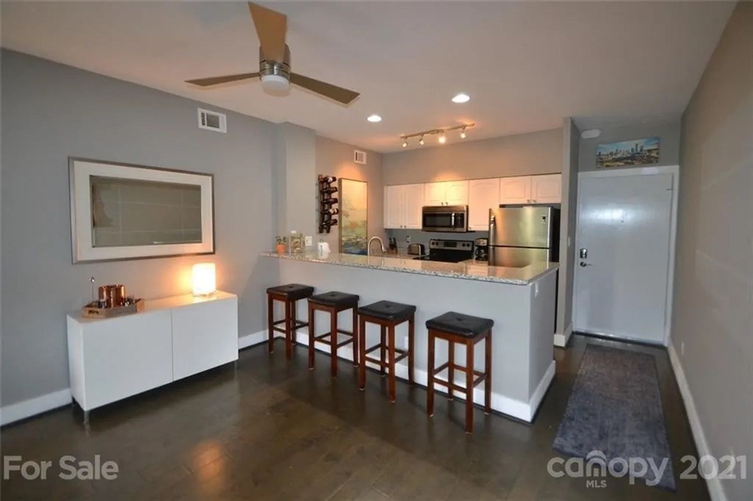 N Poplar St, Charlotte 28202 on Alcove