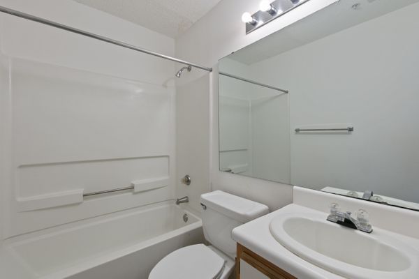 University Ct, Raleigh, NC listing photo