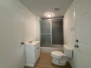 Leath St, Dallas TX 75212 on Alcove
