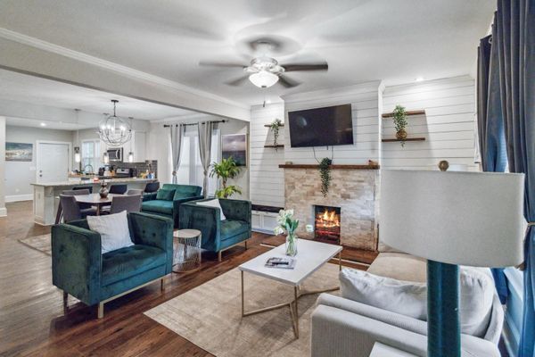 Donnelly Ave SW, Atlanta, GA listing photo
