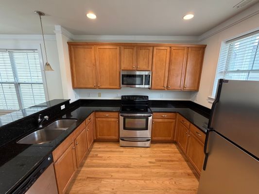 Dubois Court listing photo
