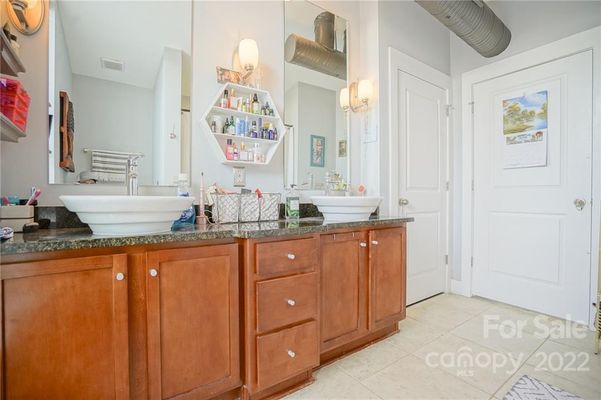 Steel Yard Ct listing photo