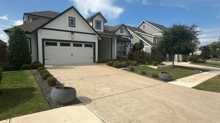 Craven Hill Ln listing photo
