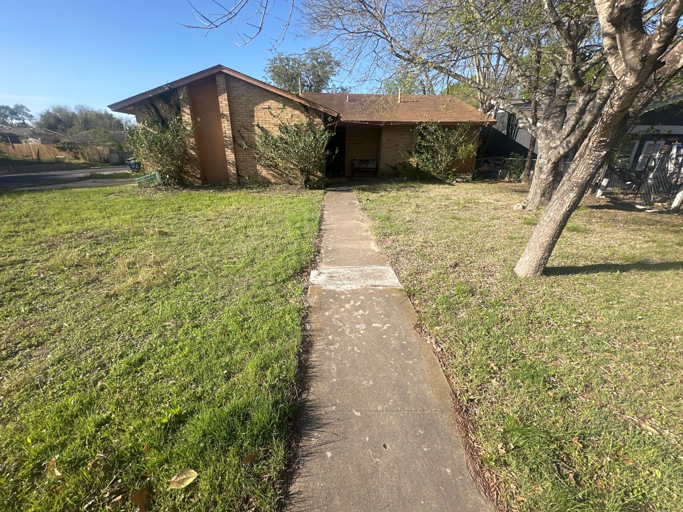 Southwest Dr, Austin TX 78744 on Alcove