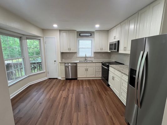 Hillboro Cir Sw listing photo