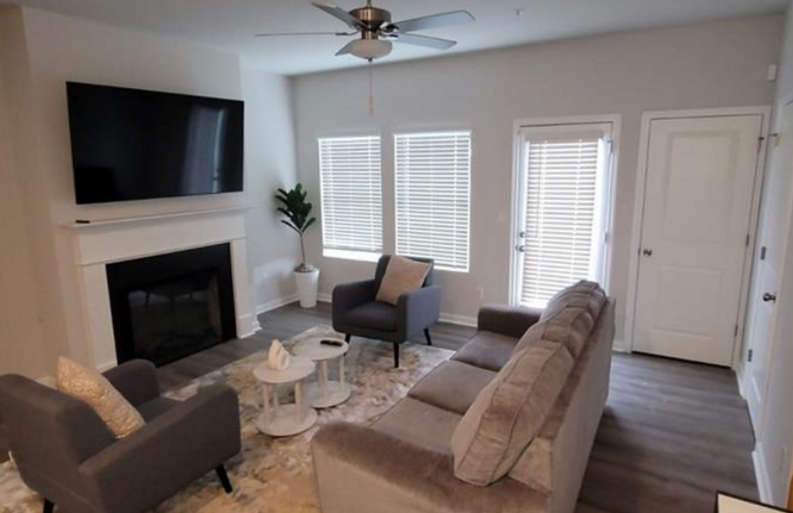 Shaffer Ct, Union City 30291 on Alcove