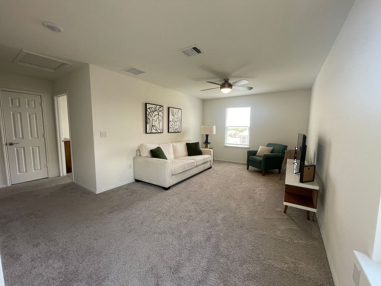 Conestoga Wagon Way, Del Valle TX 78617 on Alcove