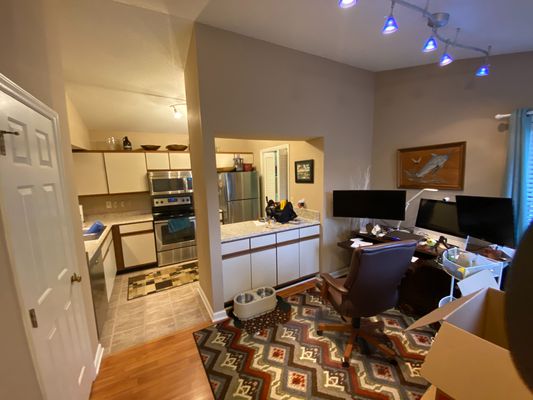 Sunpointe Dr listing photo