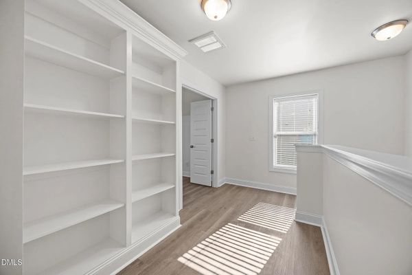 Plott Hound Ln listing photo