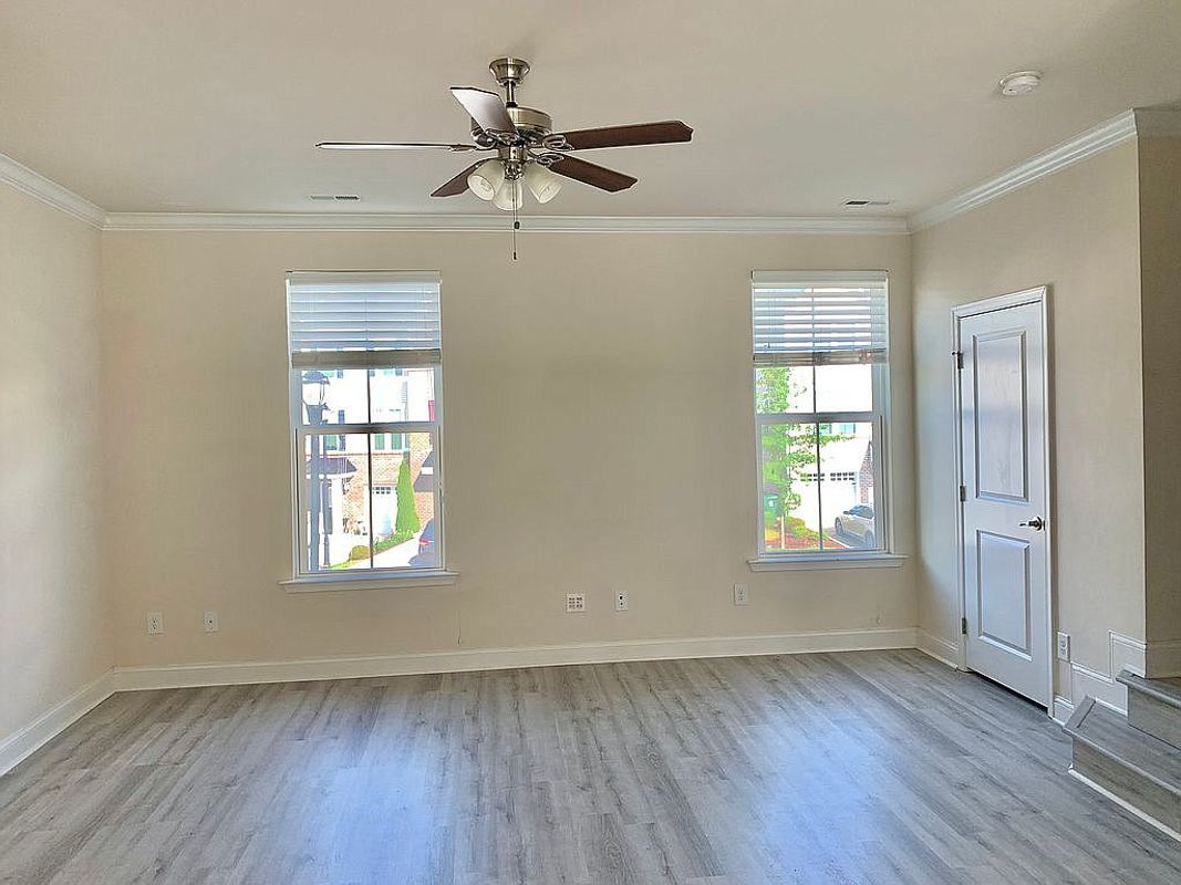 Suffield Way, Cary NC 27519 Alcove