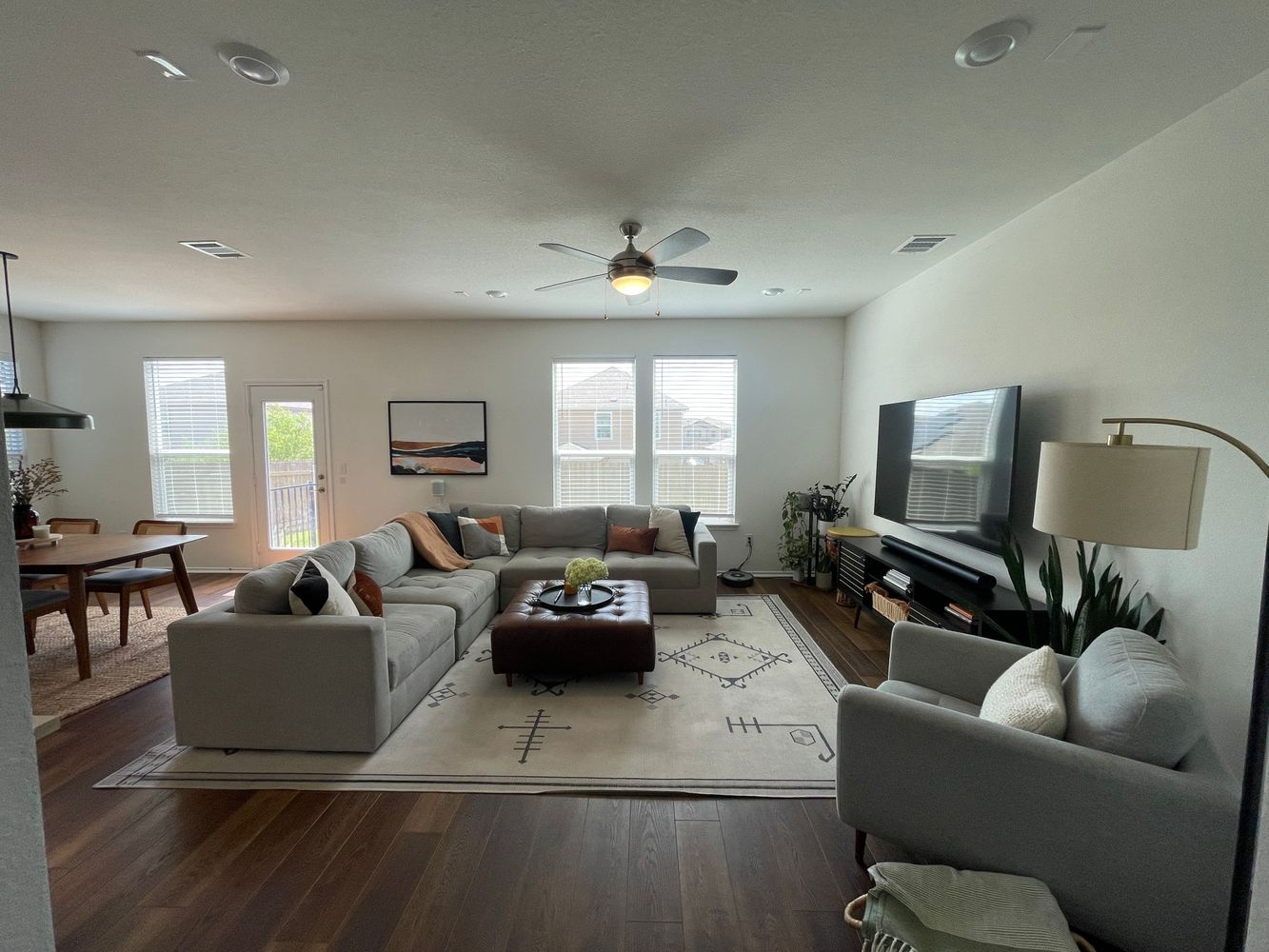 Conestoga Wagon Way, Del Valle TX 78617 on Alcove