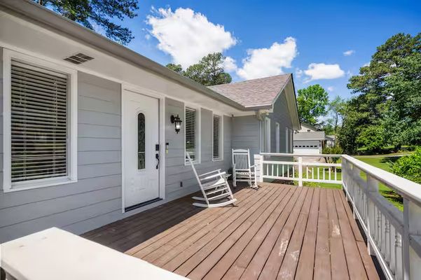 Greg Dr Sw listing photo
