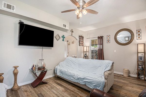 Ralph St listing photo