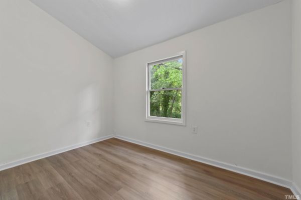 Buckingham Rd listing photo