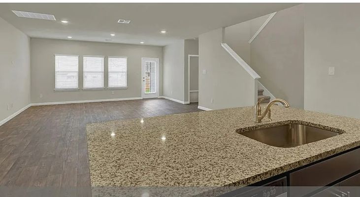 Bethpage Dr listing photo