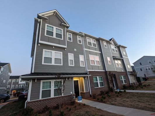 Memorial Pkwy, Charlotte, NC listing photo
