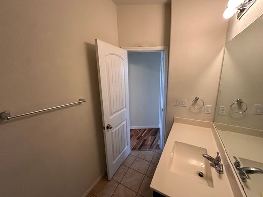 Zodiac Ln, Round Rock, TX listing photo