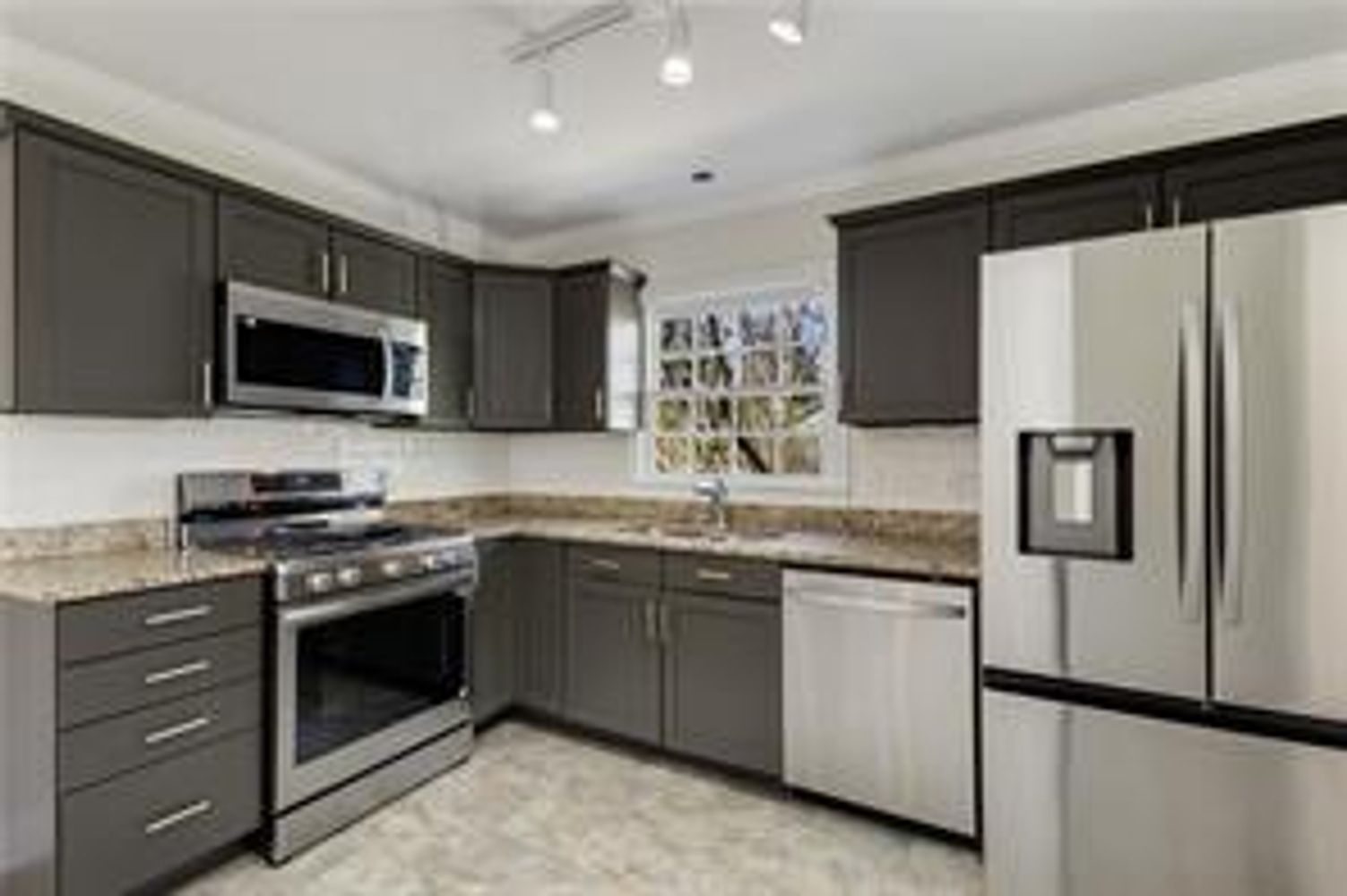 Jernigan Dr SE, Atlanta GA 30315 on Alcove
