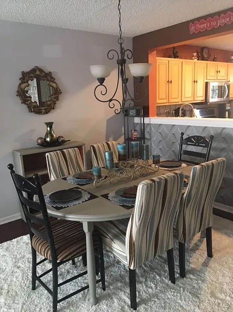 Pelican Bay Dr, Pineville NC 28134 on Alcove