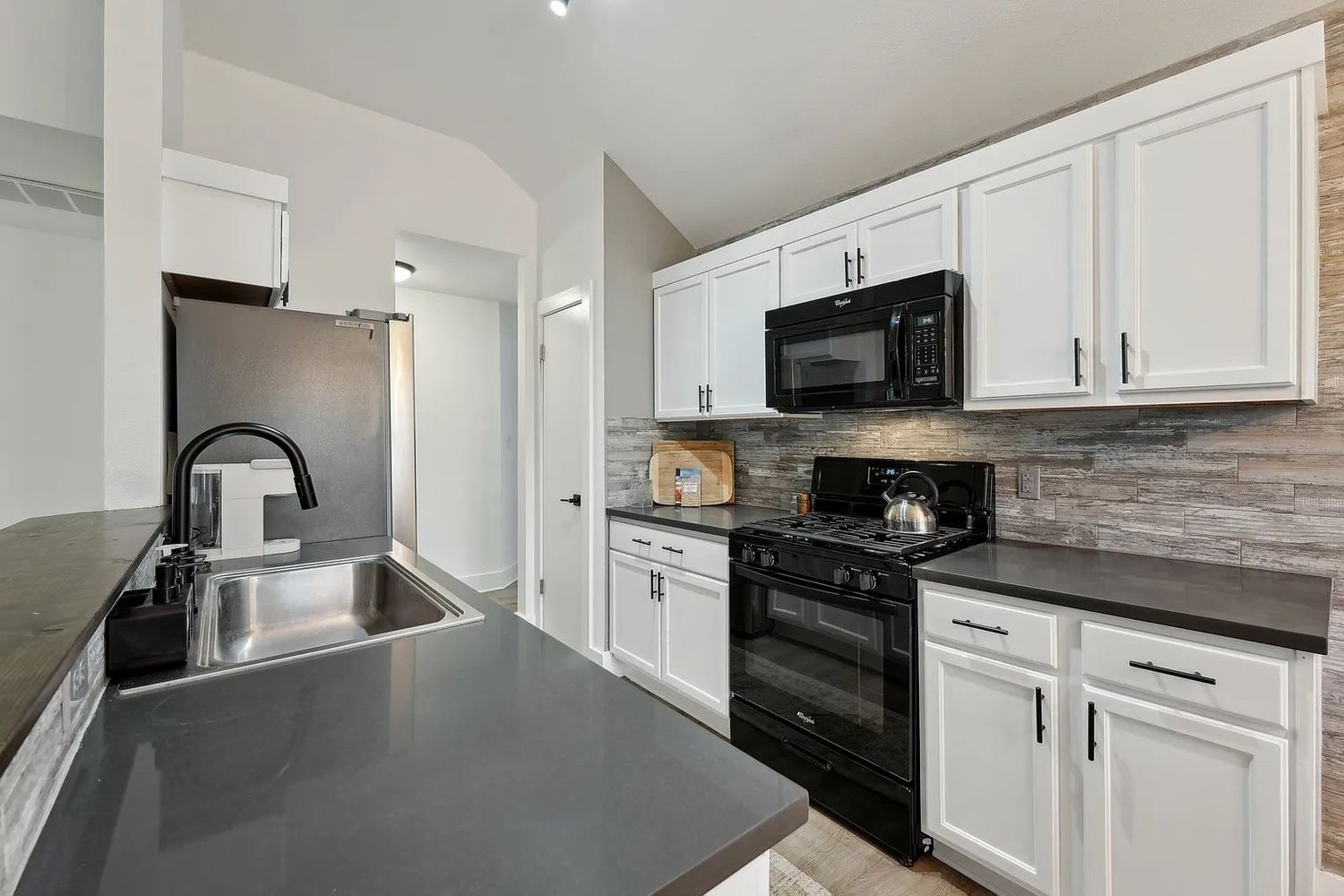 Rosewood Ct, Round Rock TX 78664 on Alcove