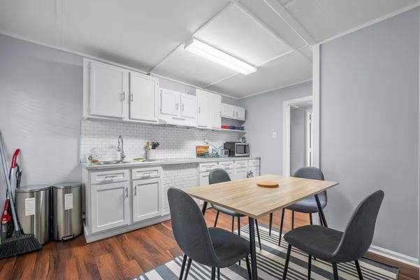 Greg Dr Sw listing photo