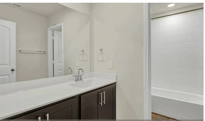 Bethpage Dr listing photo