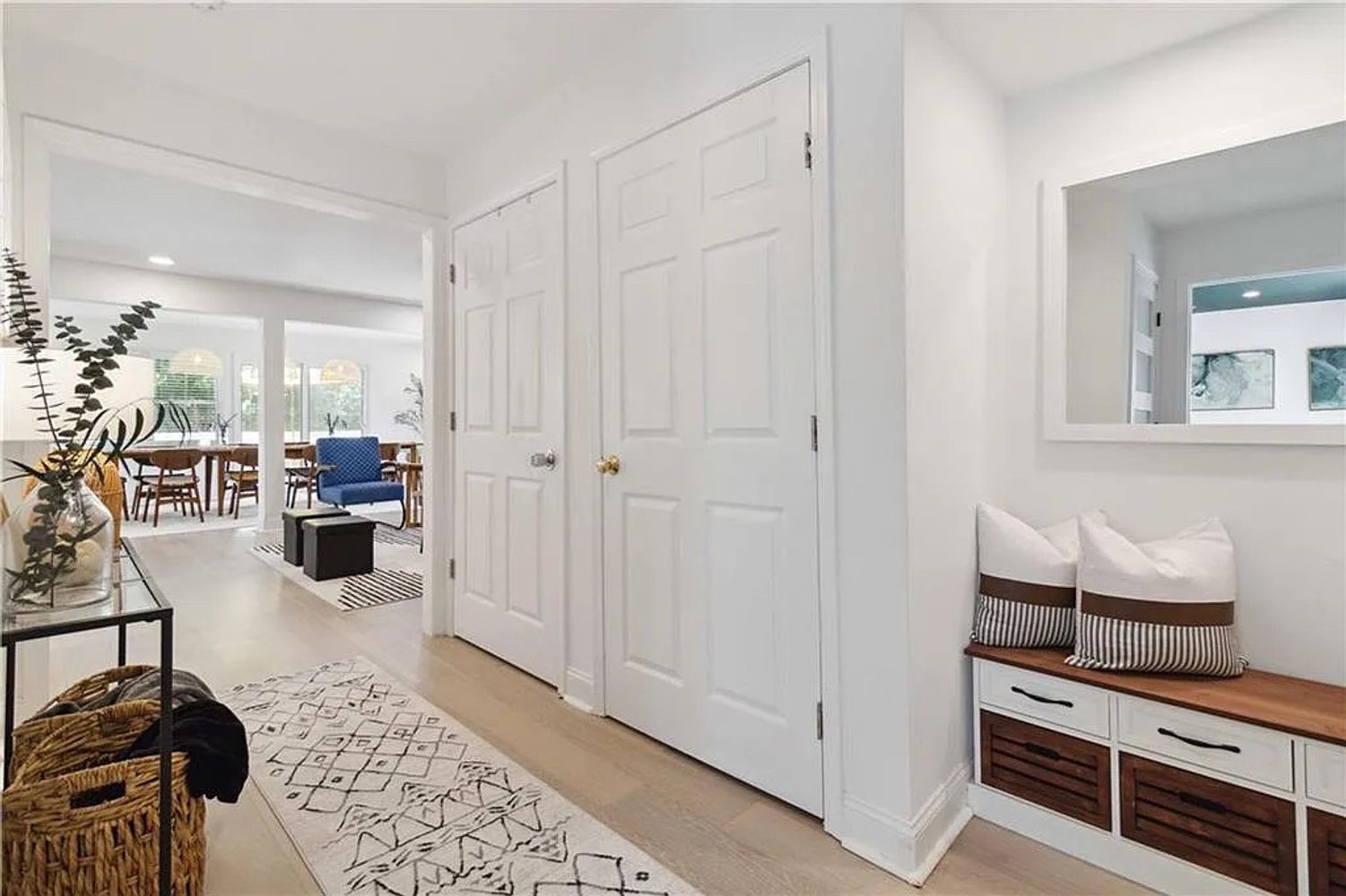 Glenwhite Dr, Duluth GA 30096 on Alcove