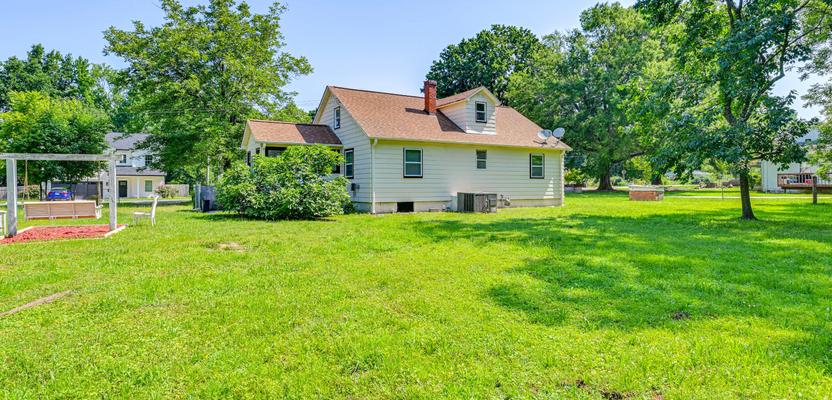Austin Dr, Charlotte, NC listing photo