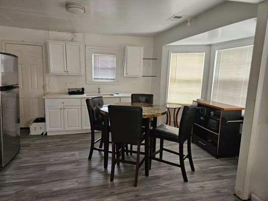 Whitaker Cir Nw listing photo