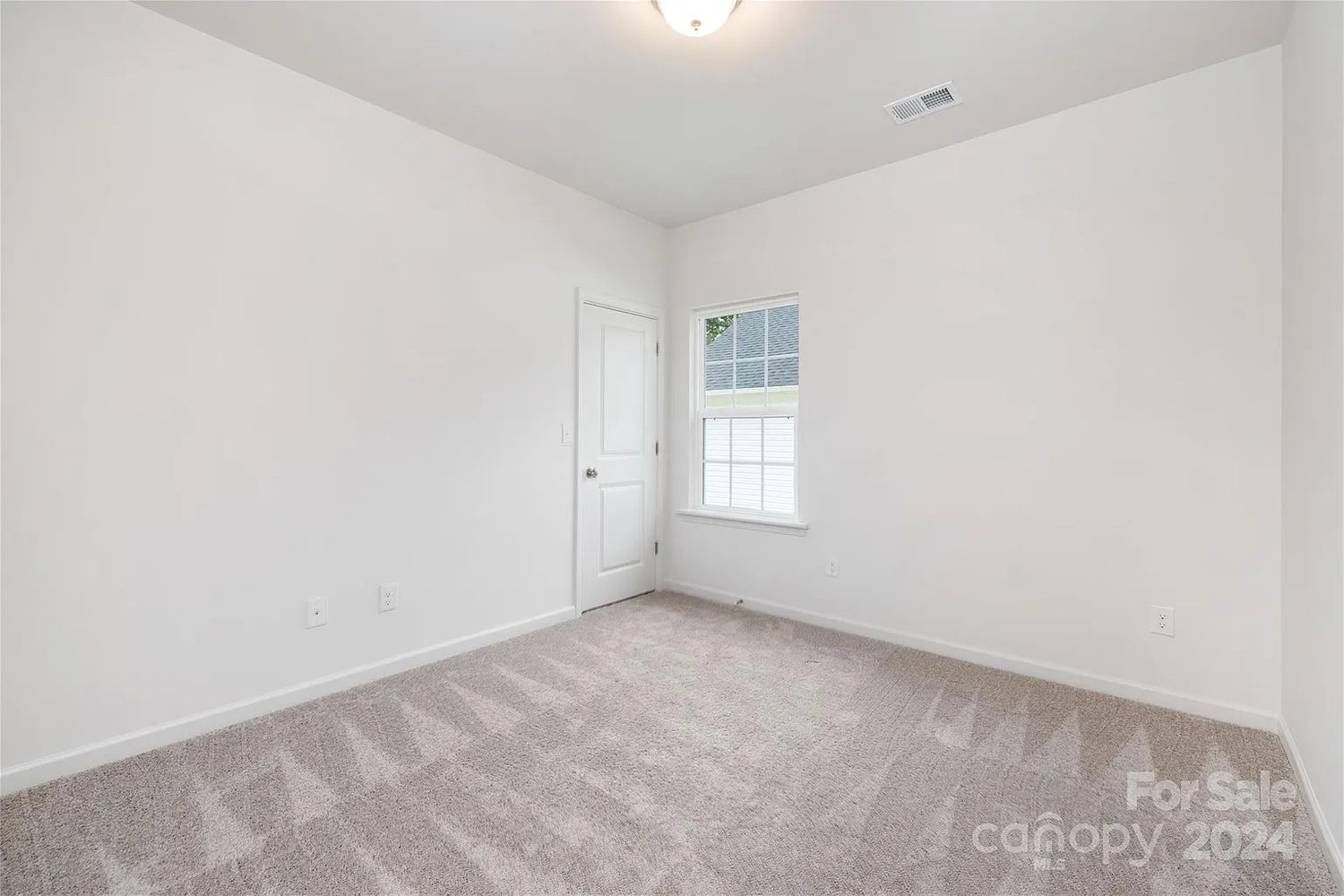 Oakwood Rd, Charlotte NC 28269 on Alcove