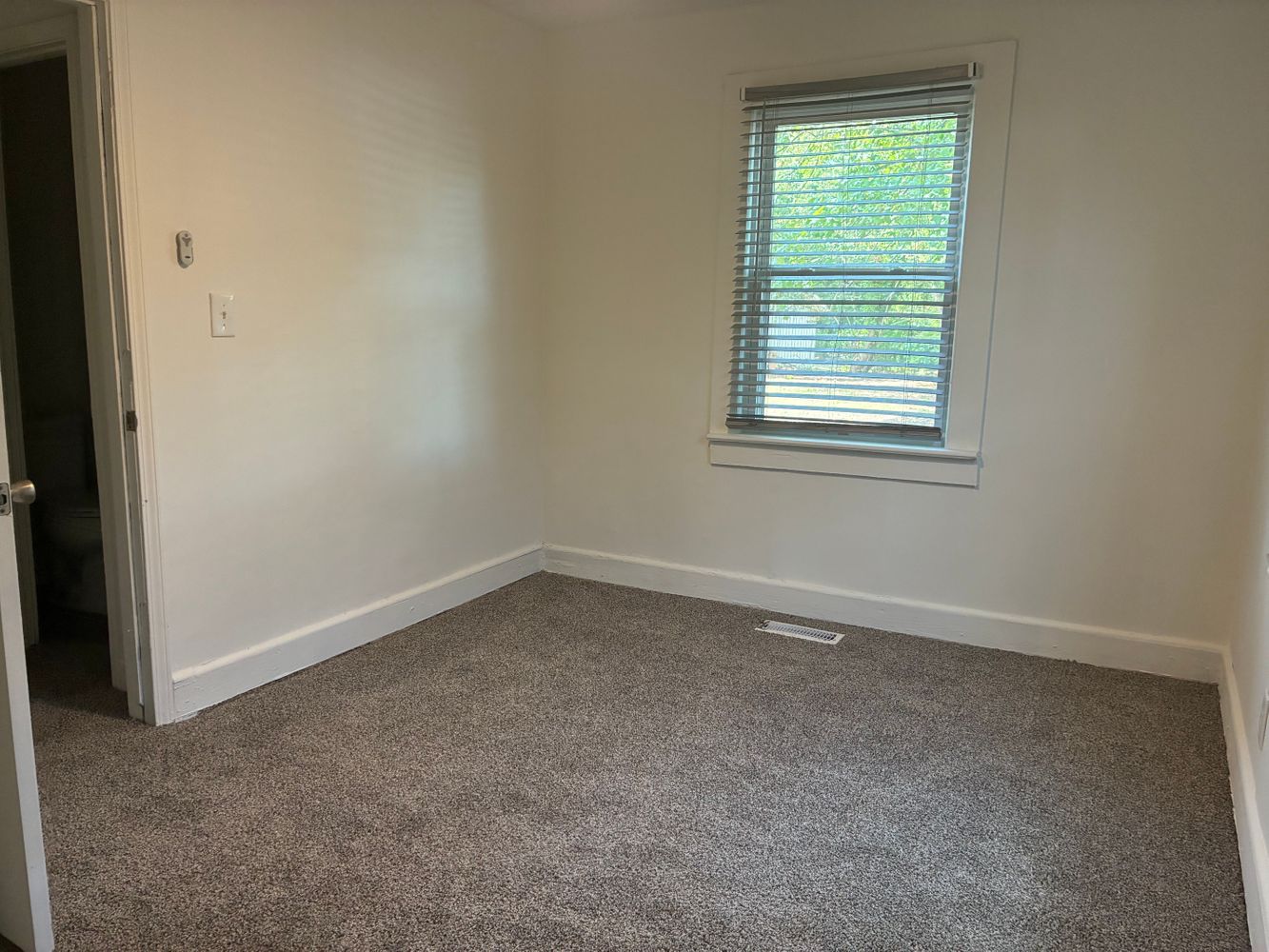 Co-living rooms at Carlton Ave, Raleigh NC 27606 on Alcove