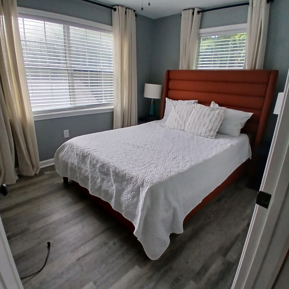 Co-living rooms at Jones Ave NW, Atlanta GA 30318 on Alcove